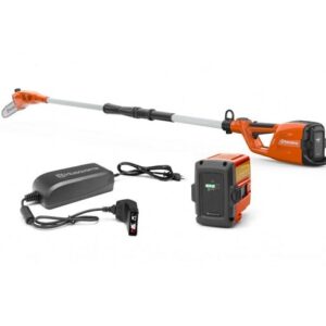 HUSQVARNA 120iTK4-P ágvágó akkumulátor+ töltő